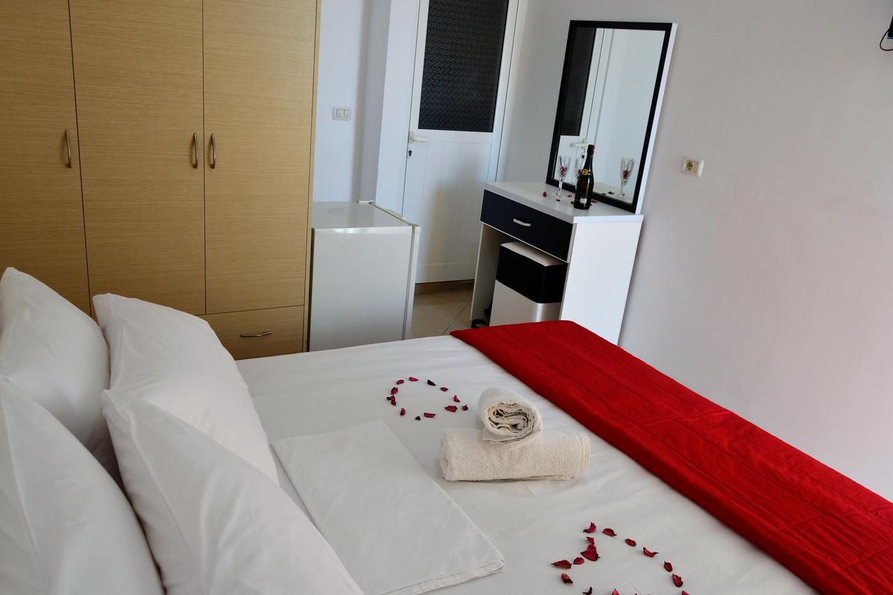 Noah Apartaments Sarandë Exterior foto