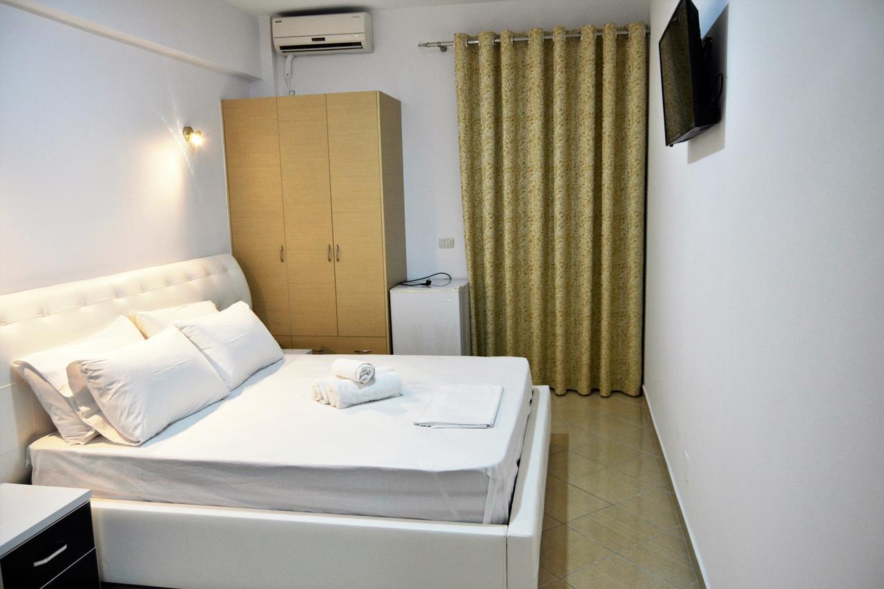 Noah Apartaments Sarandë Exterior foto